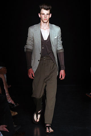 Yves Saint Laurent / - 2010